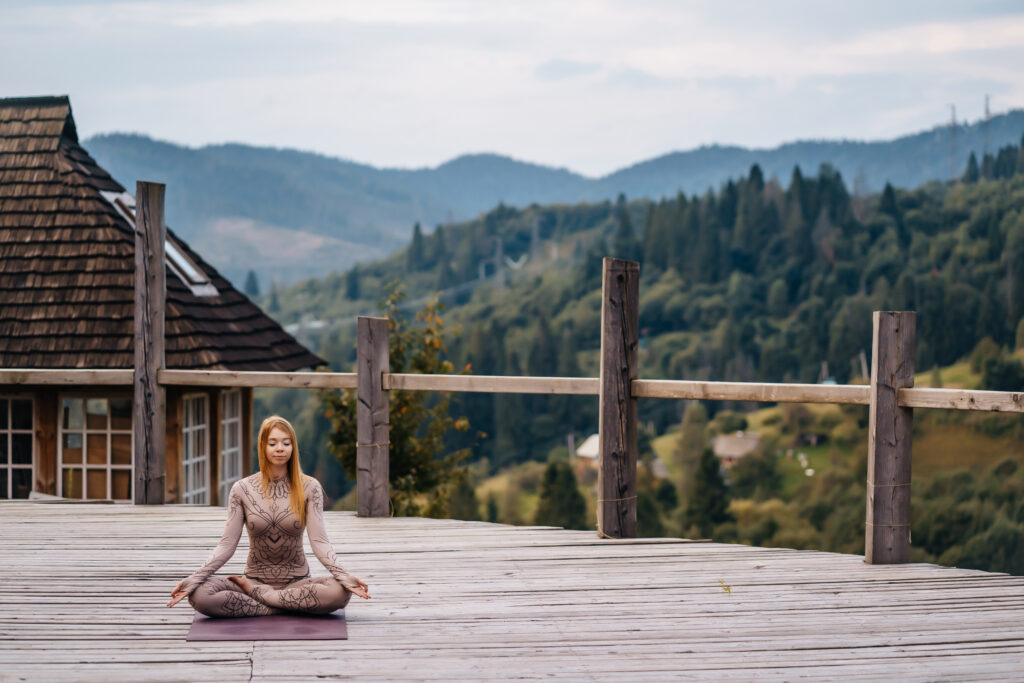 Iyengar Yoga Sequence to Improve Balance